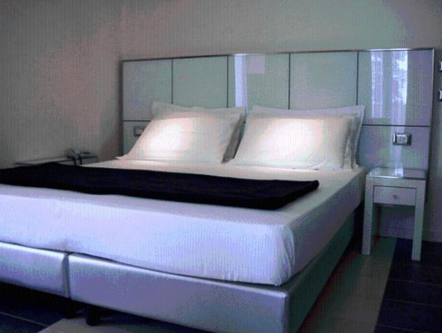 Atmosphere Suite Hotel Rimini Room photo